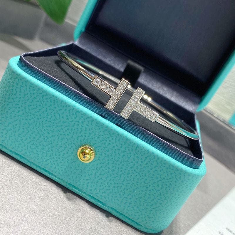 18K Tiffany Diamond Wire Bracelet