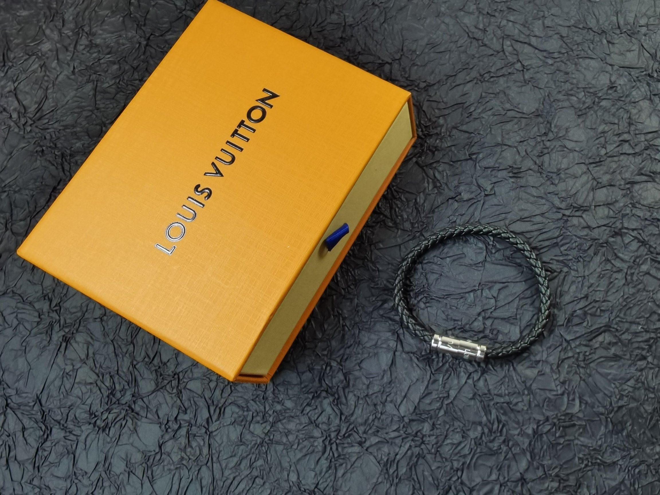 18K Louis Vuitton Keep It Bracelet