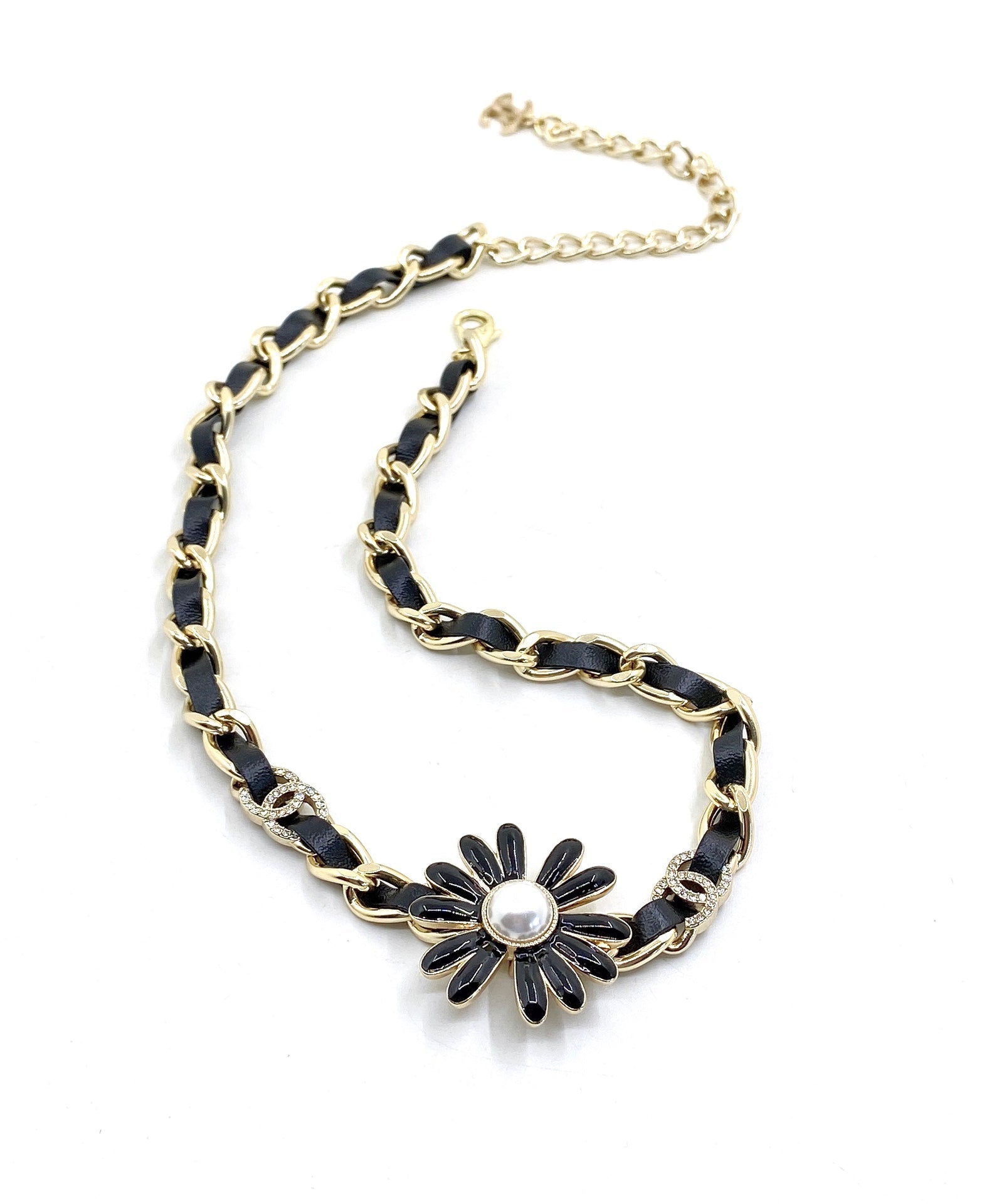 18K  Chanel Flower Leather Choker Necklace